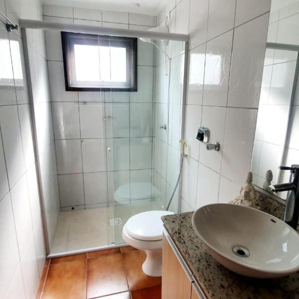 Alugo Apartamento 2Quartos centrinho de Capão da Canoa a 50m do mar - Foto 3