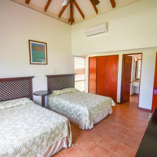 Costa Blanca Villas Lopez, hotel v destinaci Río Hato