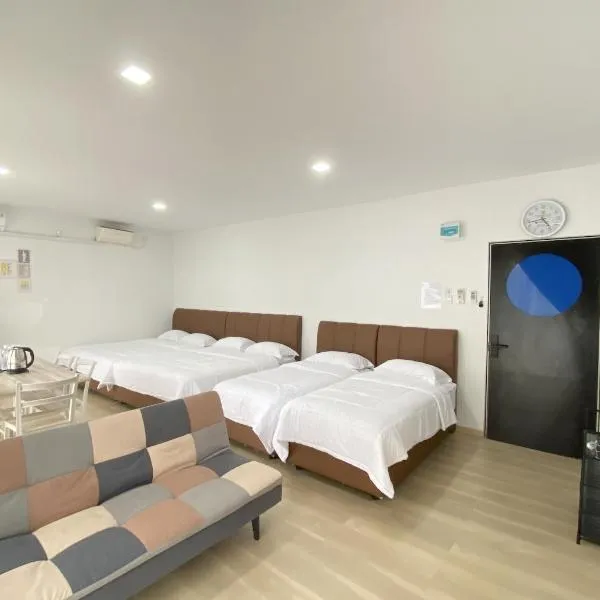 CN Homestay A3 Floor 1 at Nagoya Hill Mall, hotel di Nagoya
