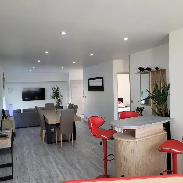 Logement moderne Mont-Saint-michel, hotel in Saint-James