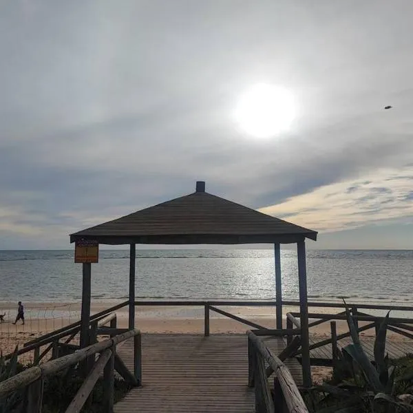 Precioso bajo muy grande a 200 metros de playa, hotel v destinaci Chipiona