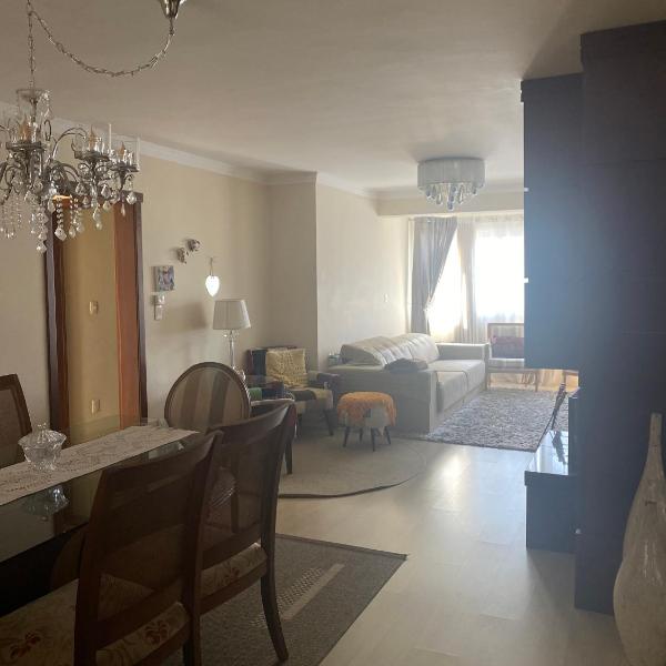 Lindo apartamento no centro de Canela - Foto 4