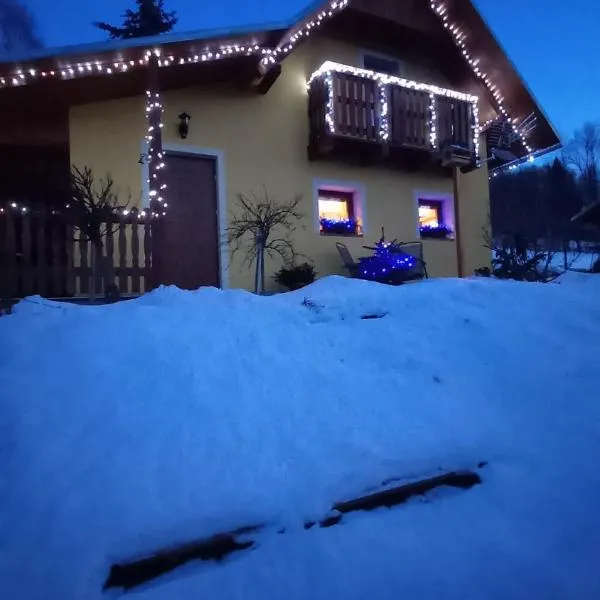 Chata U lesa, hotel a Svoboda nad Úpou