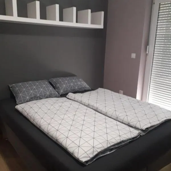 Luxury apartment Maja: Vukovar şehrinde bir otel