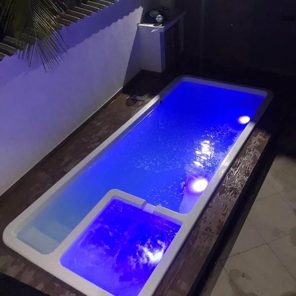 Linda casa com piscina de frente para Praia Grande em Arraial do Cabo-Rj