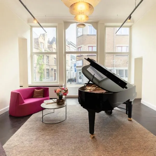 The Piano Guesthouse - Kwaadham52, hotel v Gentu