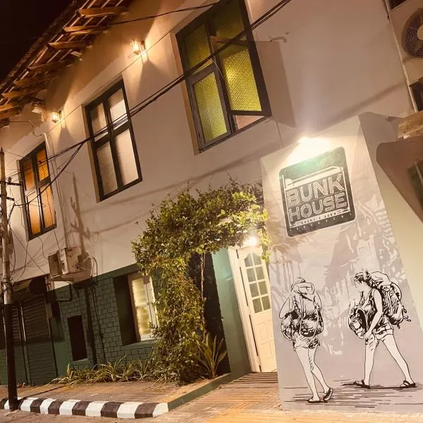 Bunk house Fort Kochi, khách sạn ở Cochin
