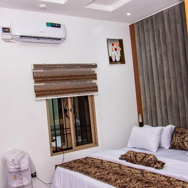 NIFEWAT APARTMENT leed studio apartment with gym, Netflix and WiFi, hôtel à Abuja
