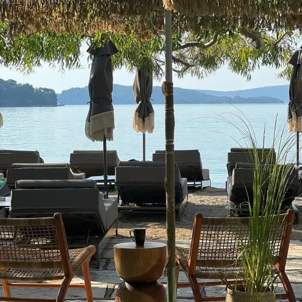 Eva Beach Hotel Lefkada, hotel v destinácii Nydri