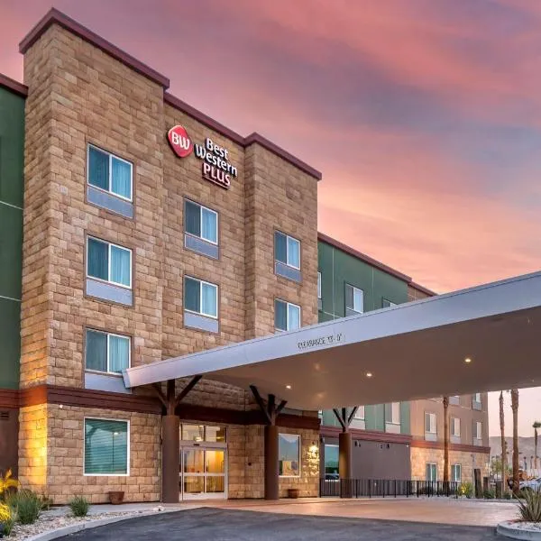 Best Western Plus Desert View Inn & Suites, hotel en Rimlon