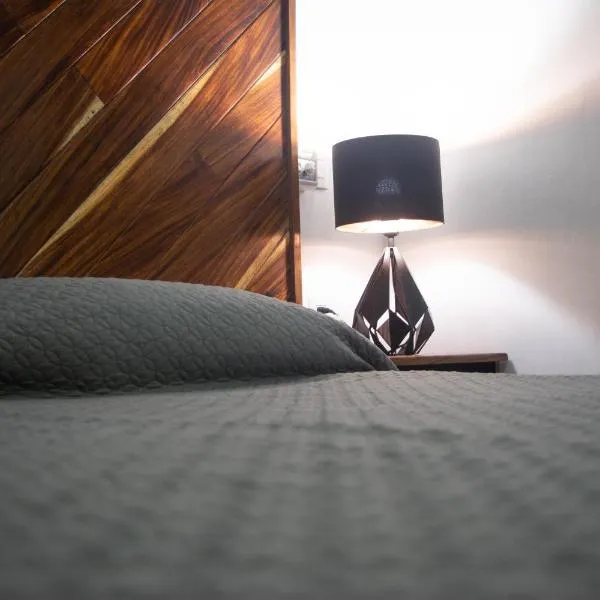 DownTown Rooms San Pancho Mexico, hotel in San Francisco