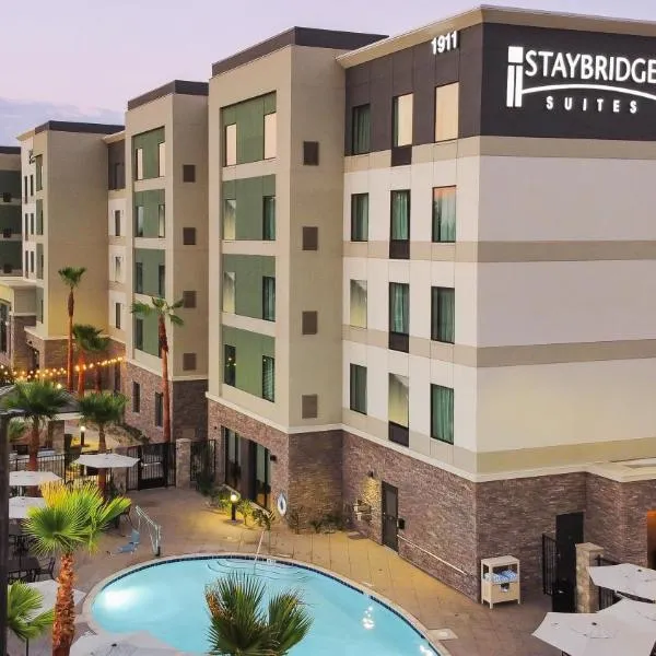 Staybridge Suites - San Bernardino - Loma Linda, viešbutis mieste San Bernardinas