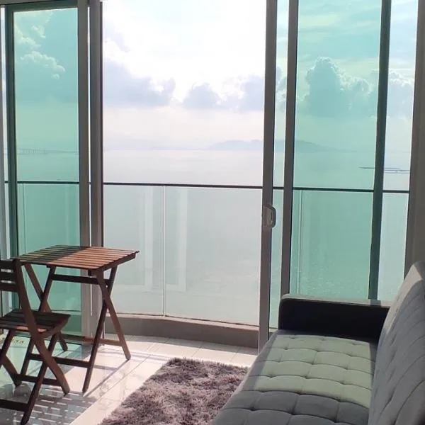 Infinite Seaview with Penang Bridge Suite with Sunrise up to 11 person, hotel v destinaci Bayan Lepas