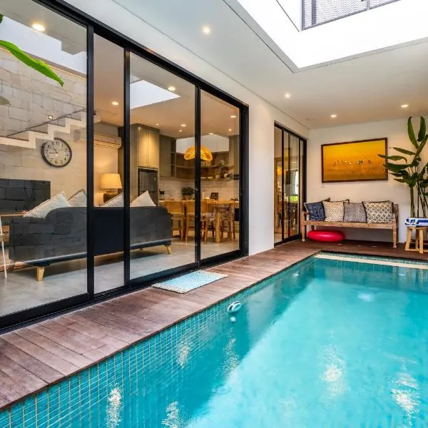 Feya Living Villa by Betterplace, hotell i Jimbaran
