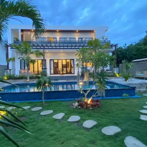 Villa Niang Ando, hotel in Labuan Bajo