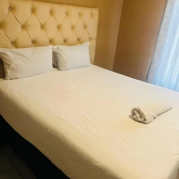 Royal Nest Guest House、フェリーニヒングのホテル