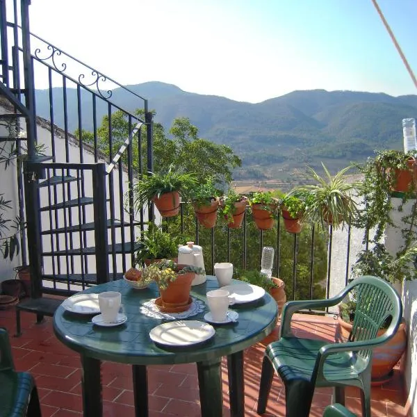 La Casa de la Abuela Clotilde, hotel en Hornos