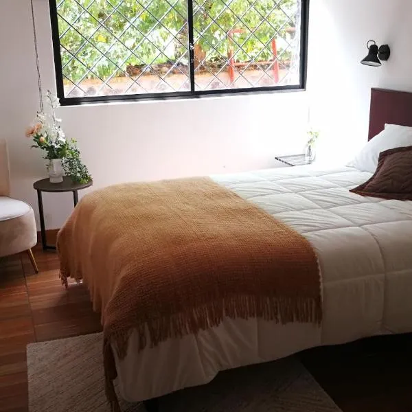 Chapelet Hostal, hotel v destinaci Tababela