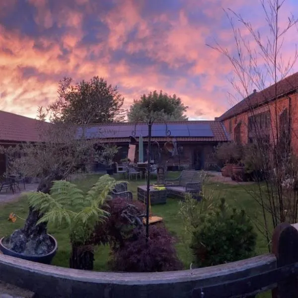 Bumble Barn Bed & Breakfast、ノース・ウォルシャムのホテル