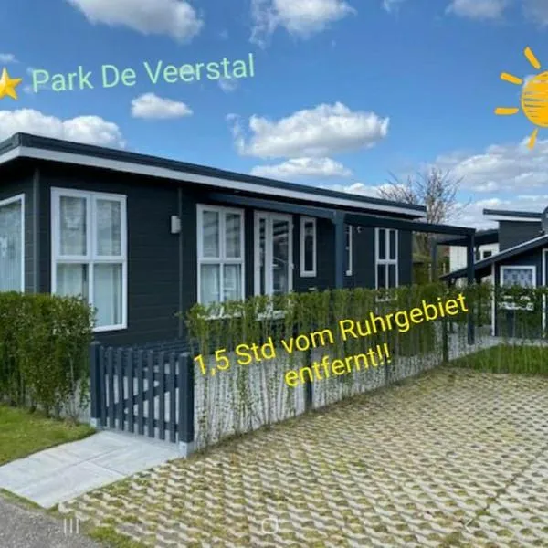 Luxus Chalet im schönen Recratiepark De Veerstal, hotel di Rheden