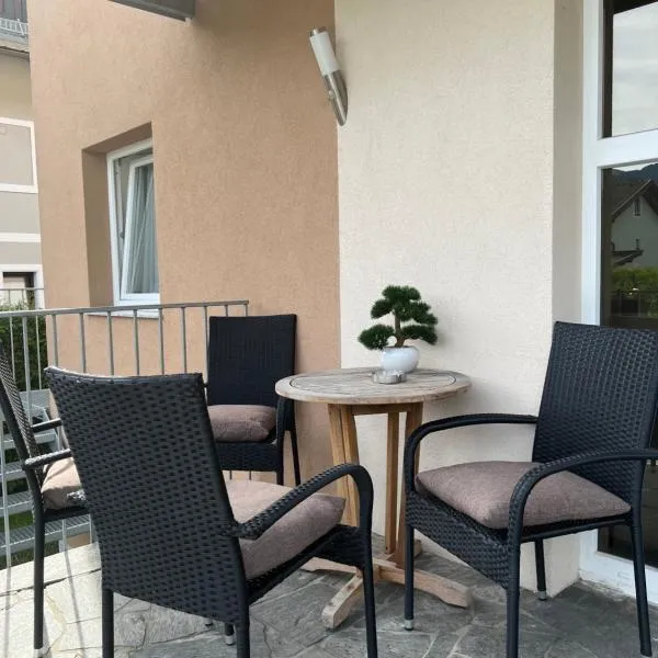 Appartement Petra, hotel v destinaci Bruck an der Großglocknerstraße