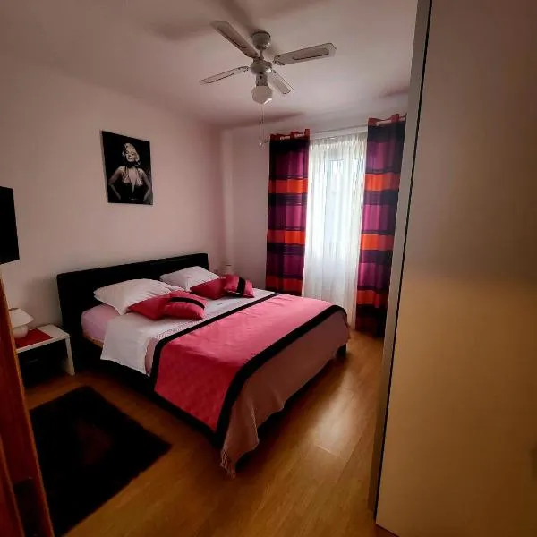 Apartment Lorna & Igor Zuvic, viešbutis mieste Omišalj