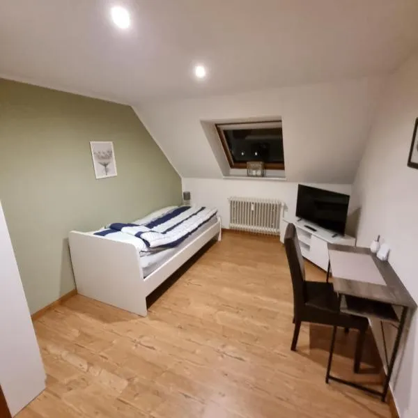 M&D ISKA VERMIETUNG w1, hotel in Heide