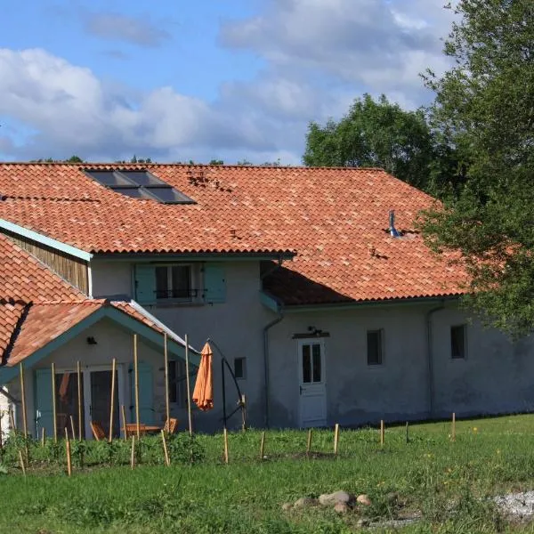 La Maison des Eyres - Chambres, hotell i Pey