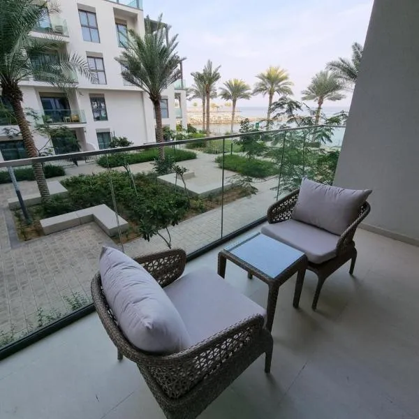 Shaqa at Address Beach Residence - Fuj, hotel v destinaci Fudžajra
