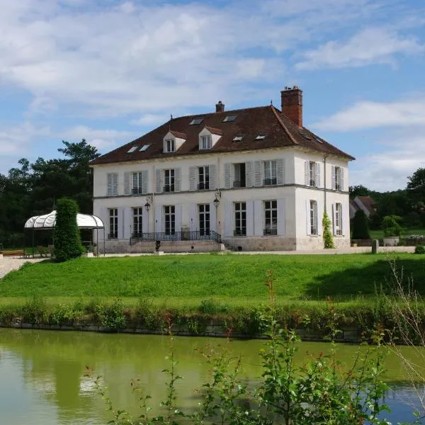 Château de Pommeuse、Pommeuseのホテル