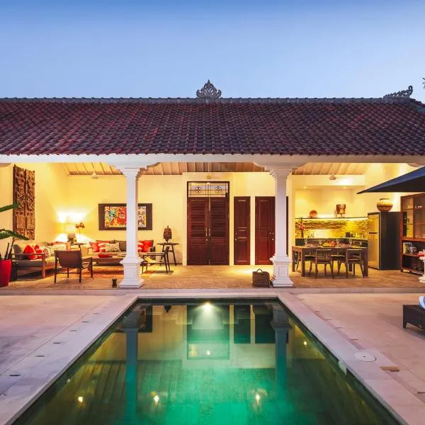 Villa Tahi - Stylish luxury, tranquil location, walk to beach, hotel in Legian