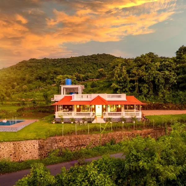 Spicy Mango Ocean Paradise - Luxurious Sea View Villa In Alibaug, hotelli kohteessa Christpāda