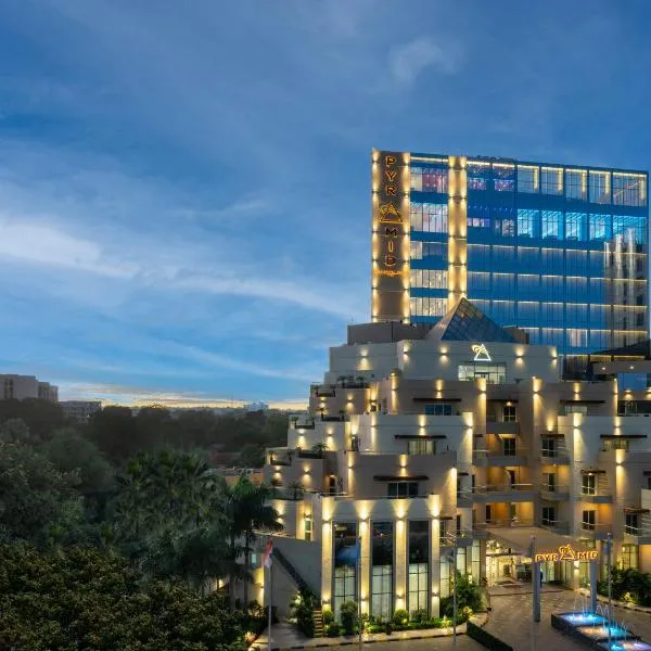 Pyramid Continental Hotel: Cuba'da bir otel