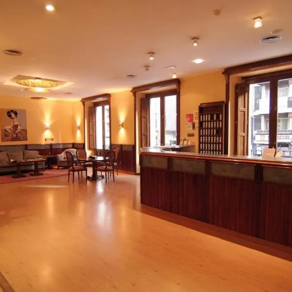 Hostal Cataluña, hotel di Zaragoza