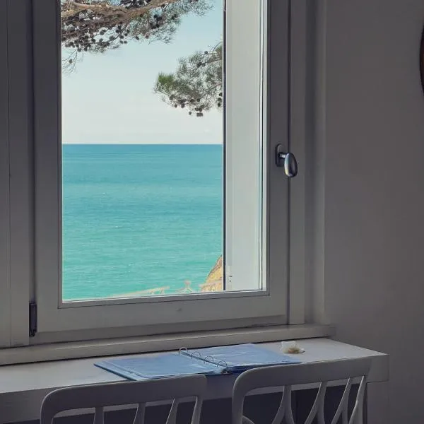 Maison del Bassotto, hotel v destinaci Numana