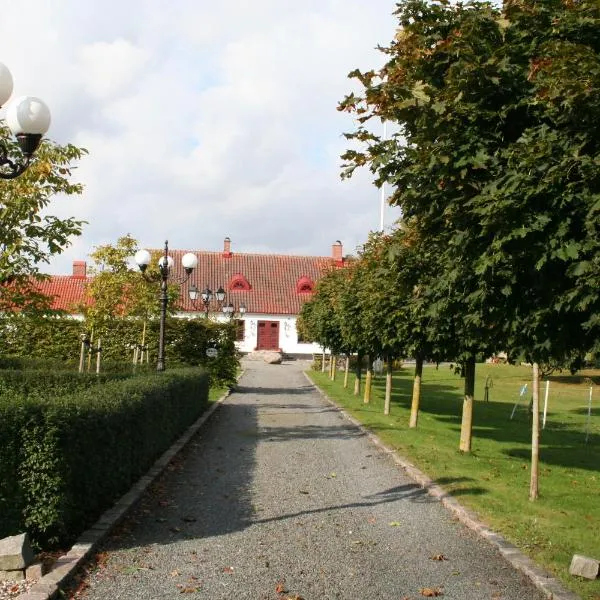 Hoby Gård, hôtel à Borrby