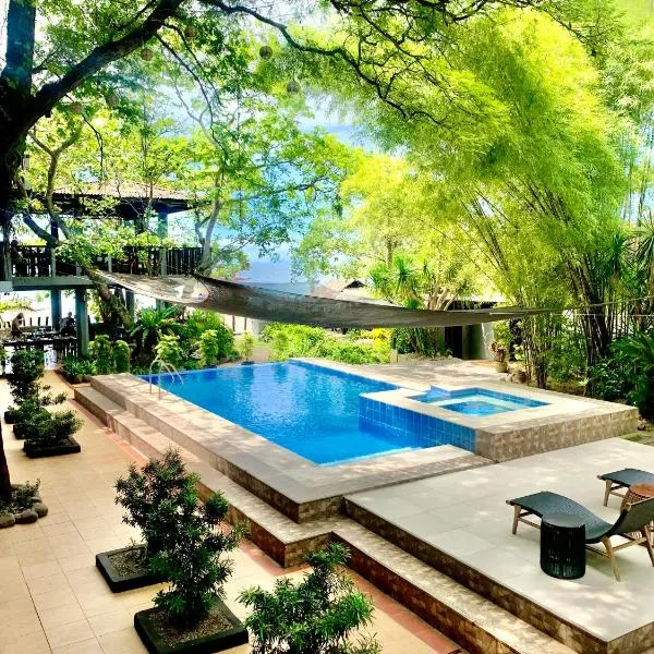 The Henry Resort Taramindu Laiya, ξενοδοχείο σε Μπατάνγκας
