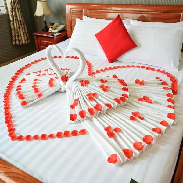 Quang Hoa Airport Hotel, hotel in Ho Chi Minh City