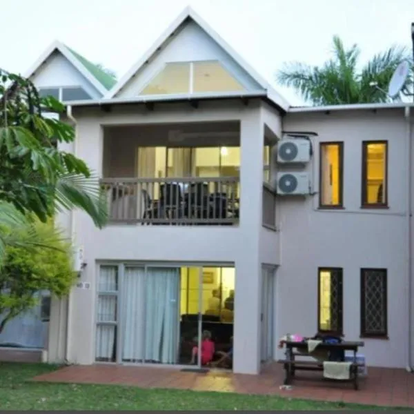 The Bridge Apartments Unit 35, hotel in St Lucia