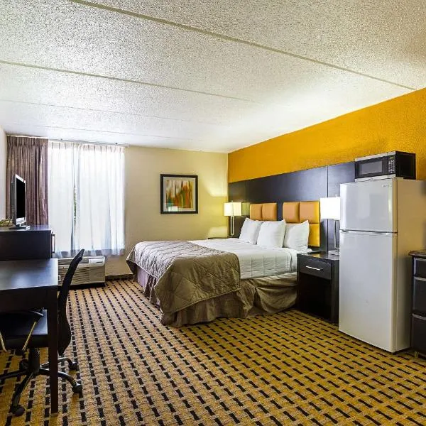 레이크 잭슨에 위치한 호텔 Clarion Pointe Lake Jackson - Clute