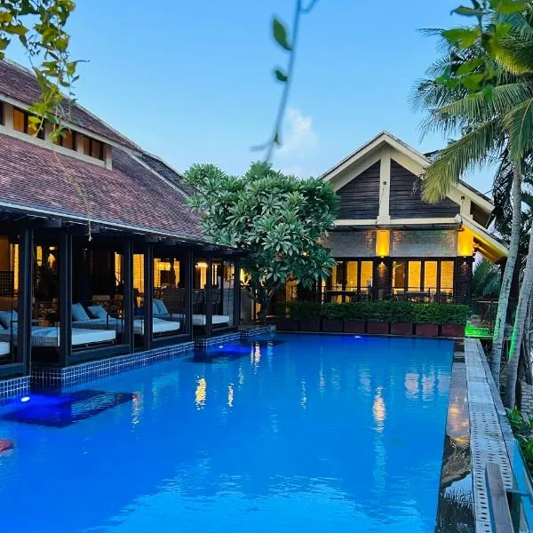 The Blossom Resort Island Da Nang - Onsen Included, hotel in Danang