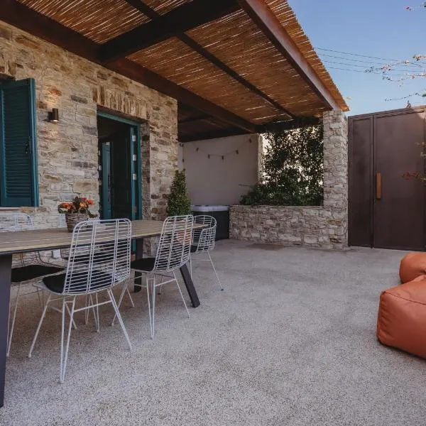 Lefkara Luxury Suites, hotel in Pano Lefkara