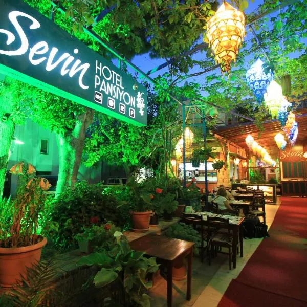 Sevin Hotel Pension, ξενοδοχείο σε Ortakent