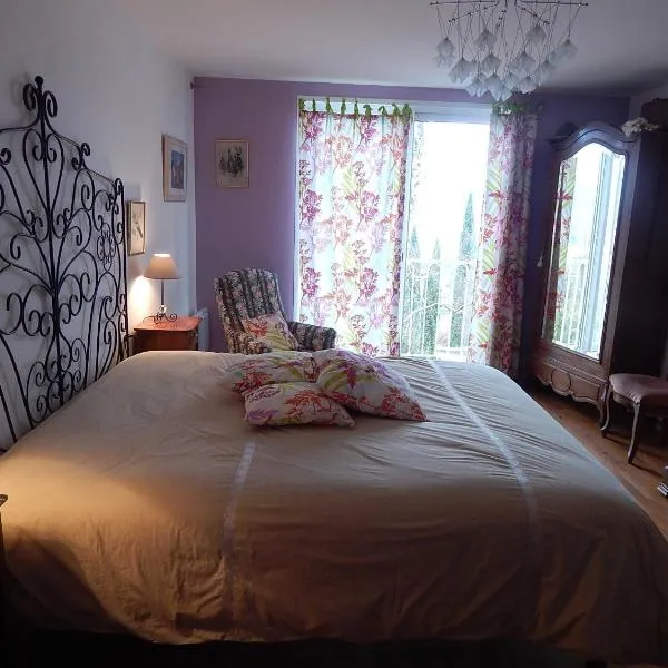 Chambres d'hôtes l'Armancière, hotel in Vinay