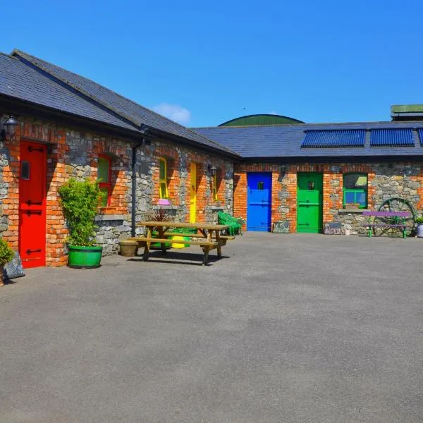 Slane Farm Hostel, Cottages and Camping, hotel in Collon