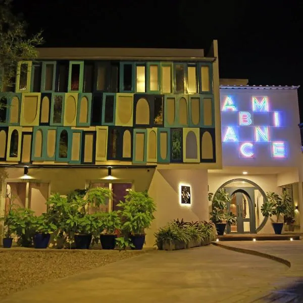 Ambiance Boutique Art Hotel Karachi, hotel in Clifton