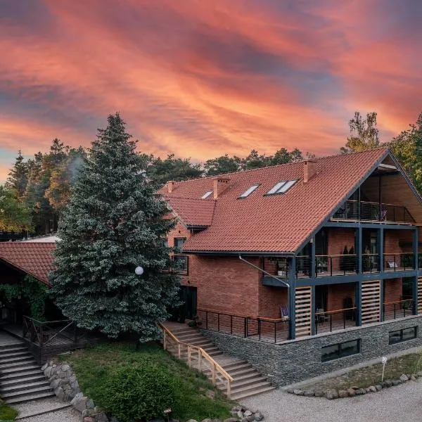 Róża Wiatrów, hotel v destinácii Węgorzewo