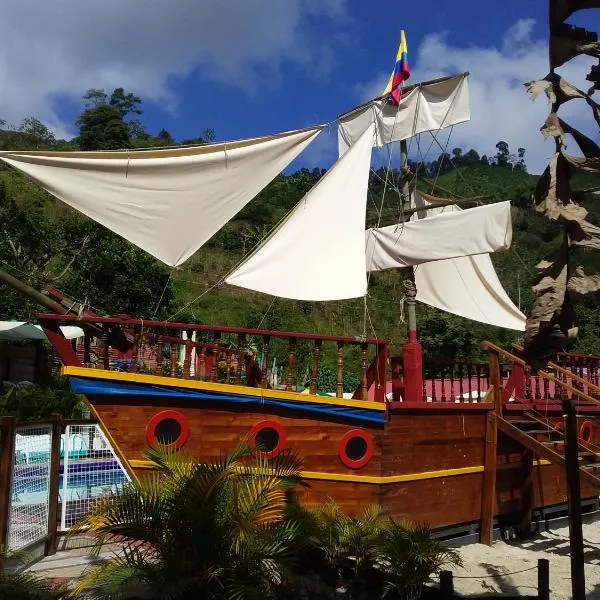 Balneario Hostal El Pacha, hotel v destinaci Líbano