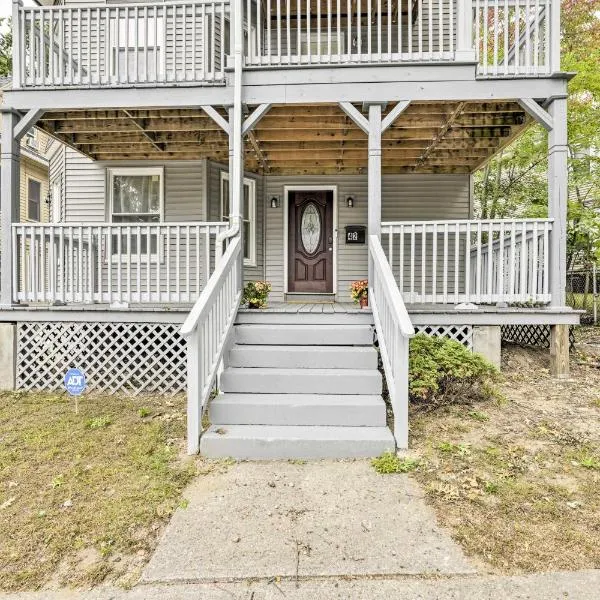 Cozy Springfield Apartment, Close to Parks!, hotel in Springfield