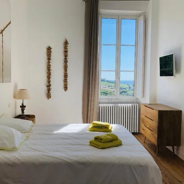 Château Fauchey – hotel w mieście Cardan